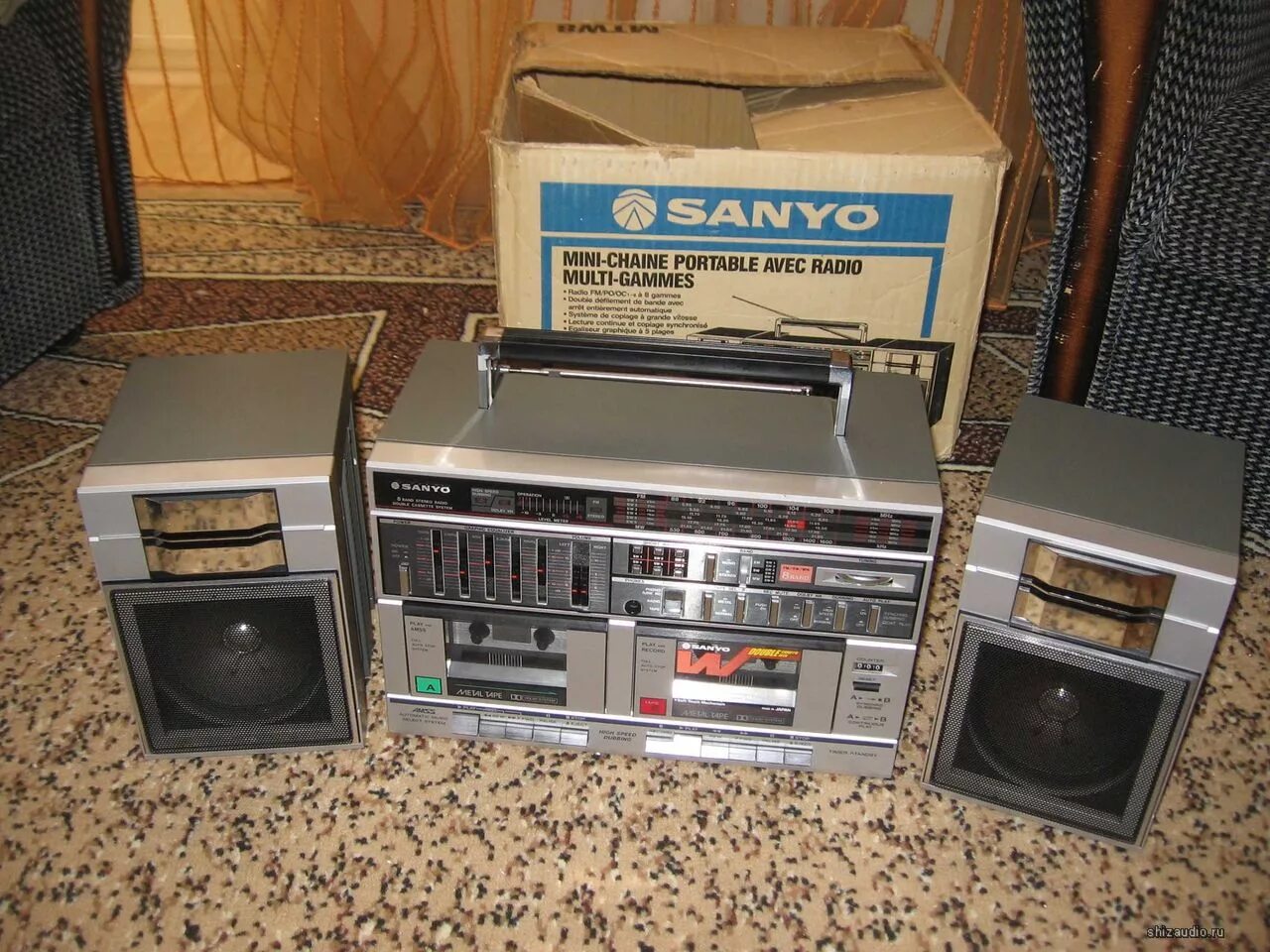 магнитола sanyo mtw-5. двухкассетный магнитофон саниоmogel no mtw5 когда выпускалась. Sanyo магнитолы 80-х. двухкассетный магнитофон саниоmogel no mtw5 когда выпускалась. магнитола jvc rc-w40.