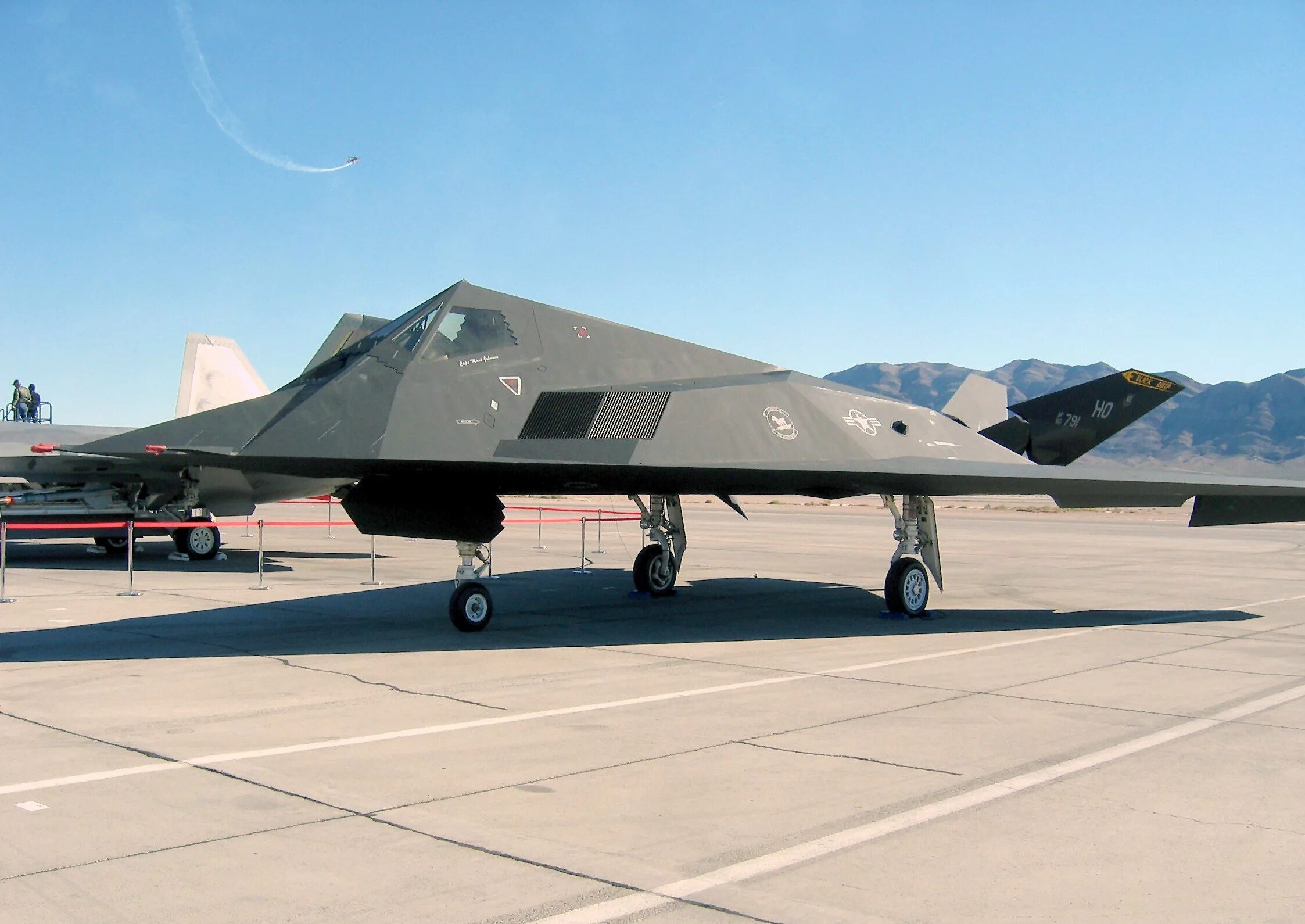 Истребитель стелс. Ф 117 стелс. F117 Stealth. Stels самолет невидимка. F-117 Stealth Fighter.