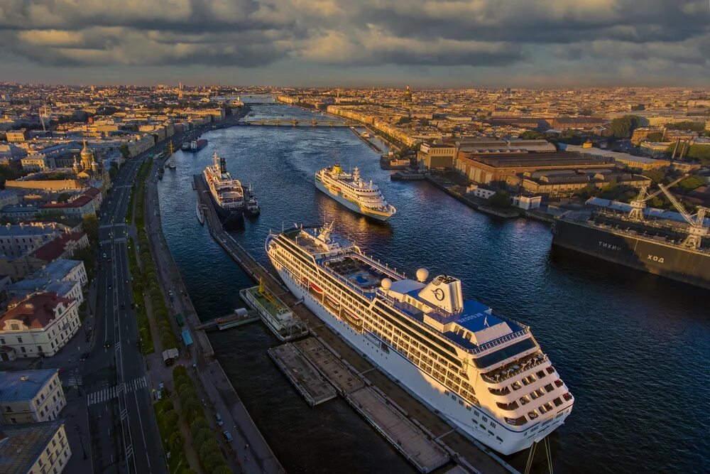 северный морской порт архангельск. ледокол санкт-петербург. сухогруз река-мореволгабалд. судно в реальном времени спб. судно в реальном времени спб.