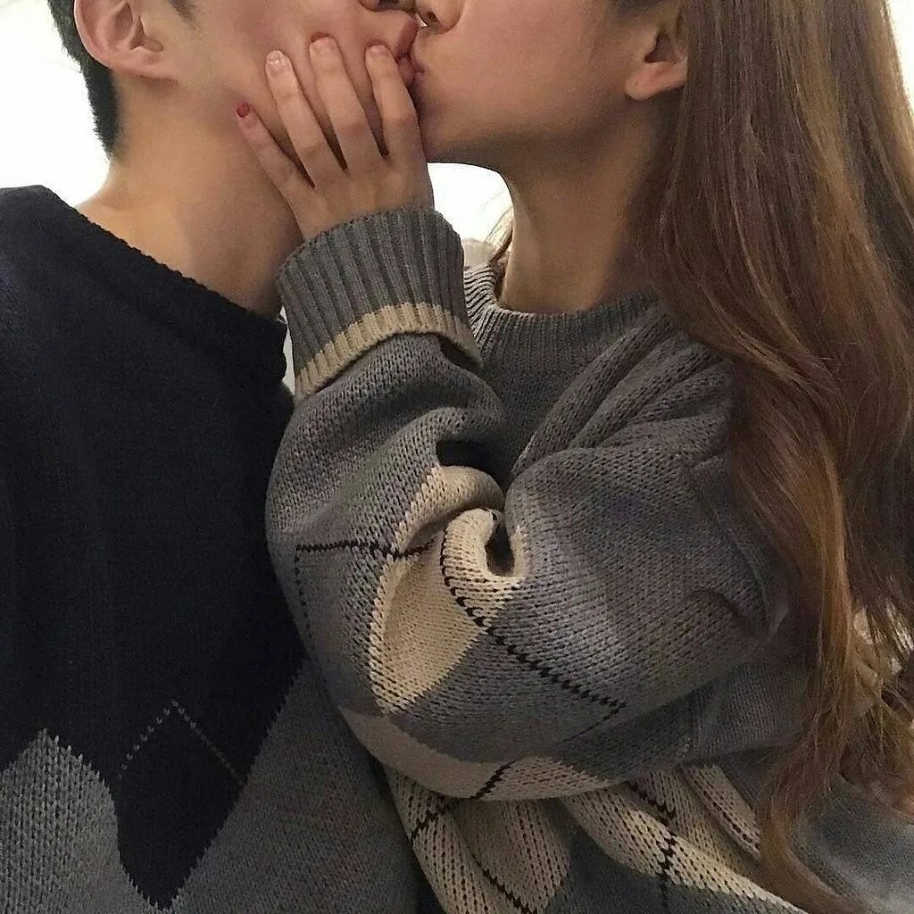 пар 14 1 3 4 5. пар 14 1 3 4 5. для пацанов девушки. влюбленная пара подростков. парень и девушка 14 лет.