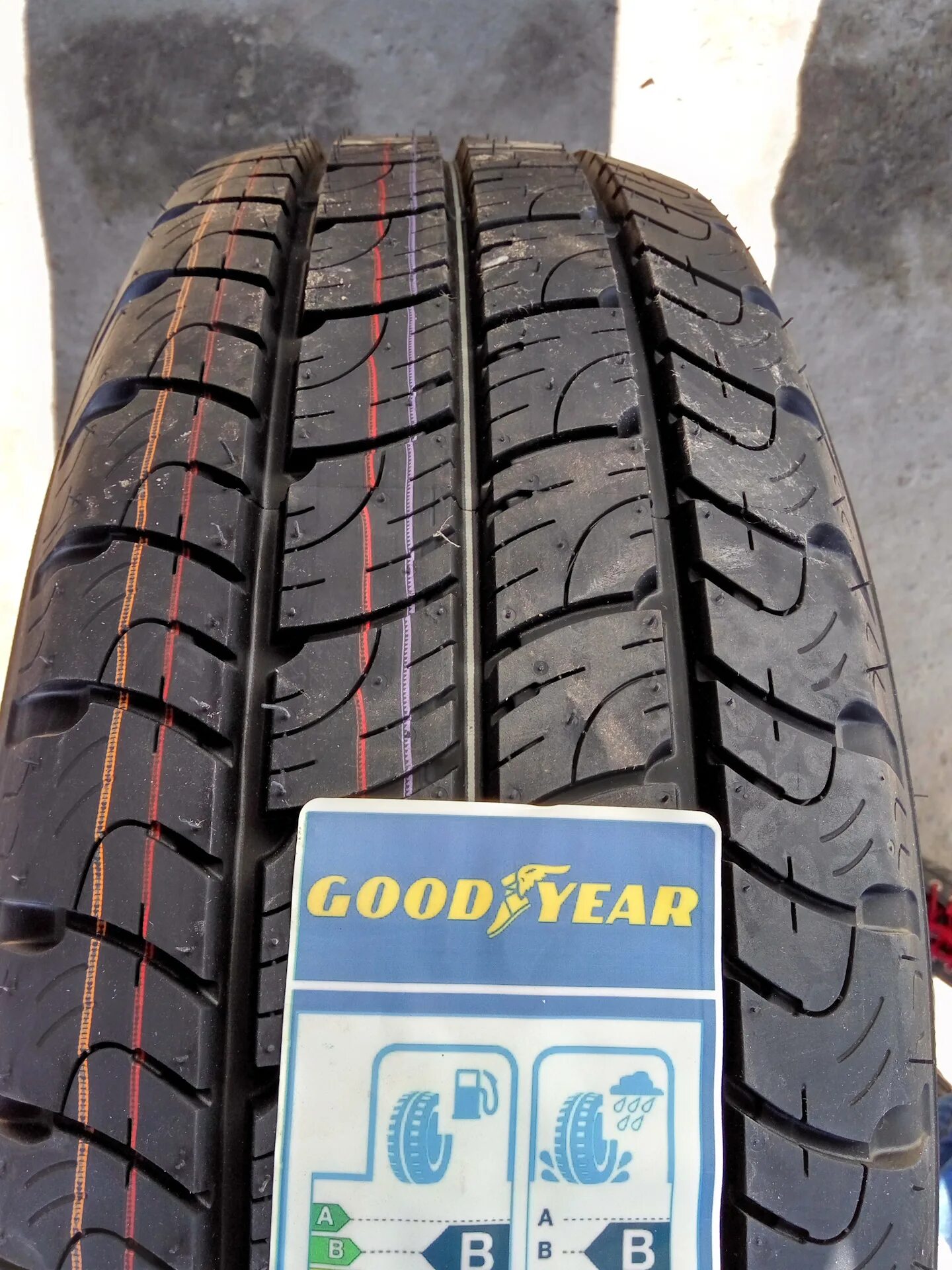 Goodyear EFFICIENTGRIP Cargo 2. 215/65 R16c. Шины Гудиер летние 215/65 r16. Автошина 215/65r16c Goodyear Cargo Marathon 106/102t. 215 65 r16c лето