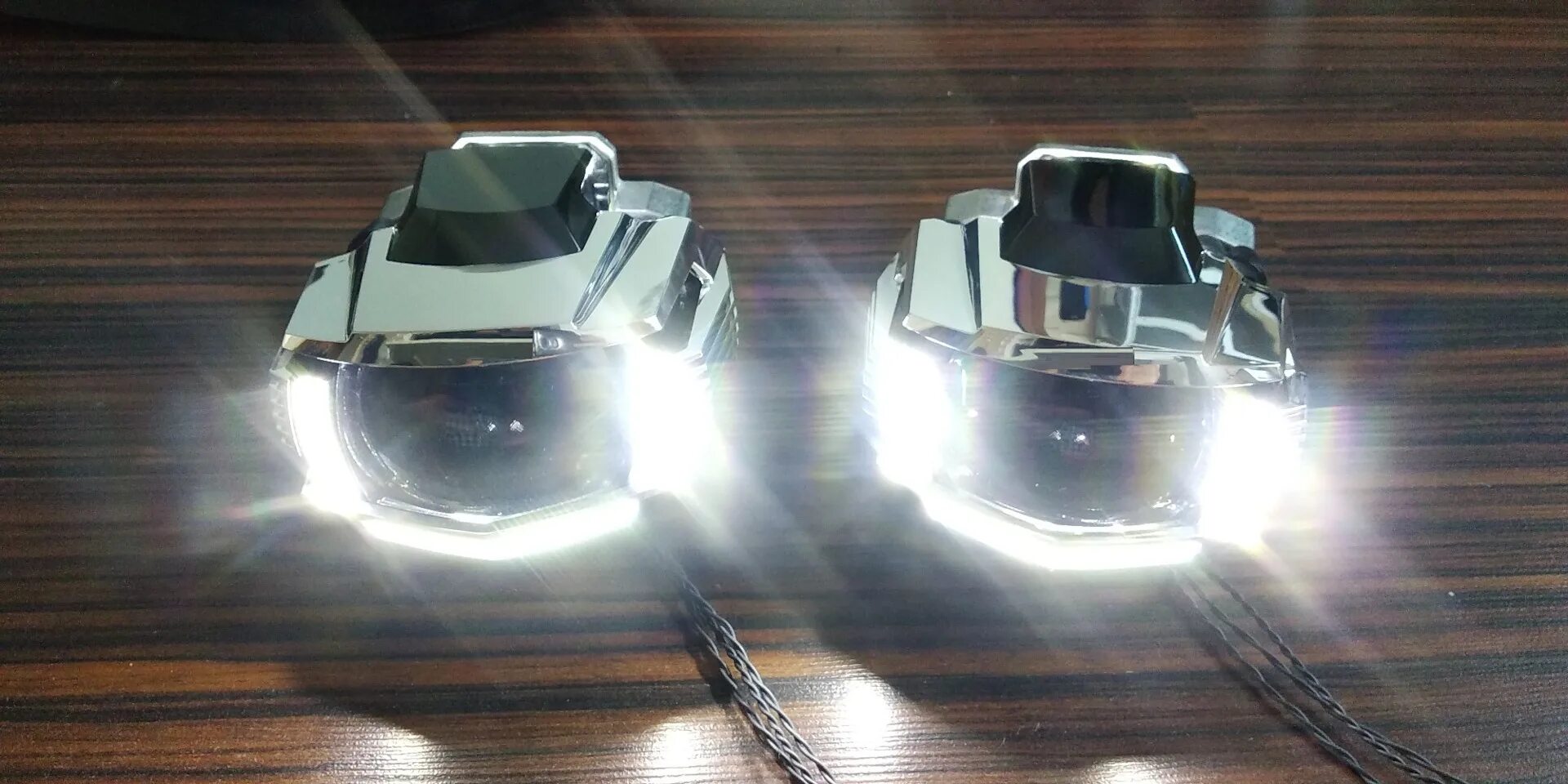 Bi-led линзы фар Volkswagen Tiguan Mid led. Bi led линзы Tiguan. Фольксваген т 5 би лед линзы. Bi led на VW t4.