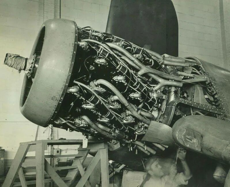 Мотор истребителя. F2g-1 super Corsair двигатель. 28-Цилиндровый двигатель Pratt Whitney aircraft engine. Мотор f4u Corsair. F2g super Corsair.
