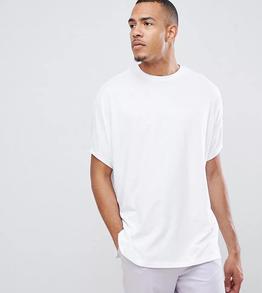 Оверсайз футболка мужская купить. ASOS Tall Oversize t Shirt. ASOS футболка оверсайз. Футболка белая мужская Асос оверсайз. T Shirt белая Oversize.