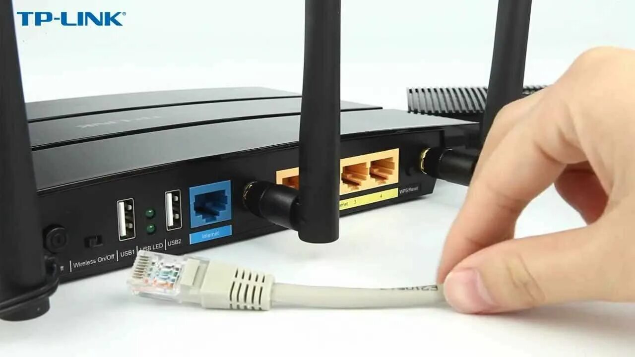 Подключить роутер видео. Wi-Fi роутер TP-link. Провода для роутера TP-link. TP-link_865a роутер. TP link модем WIFI.