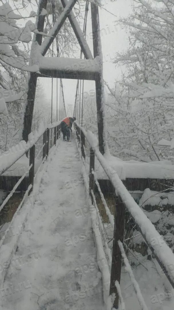 Хадыженск зимой. Снег в Хадыженске фотографии. Зона в Хадыженске фото. Хадыженск ул хребтовая 64. Подслушано в хадыженске