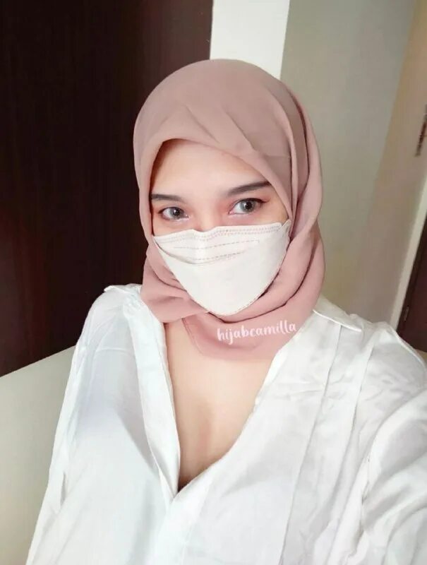 Twitter hijab viral