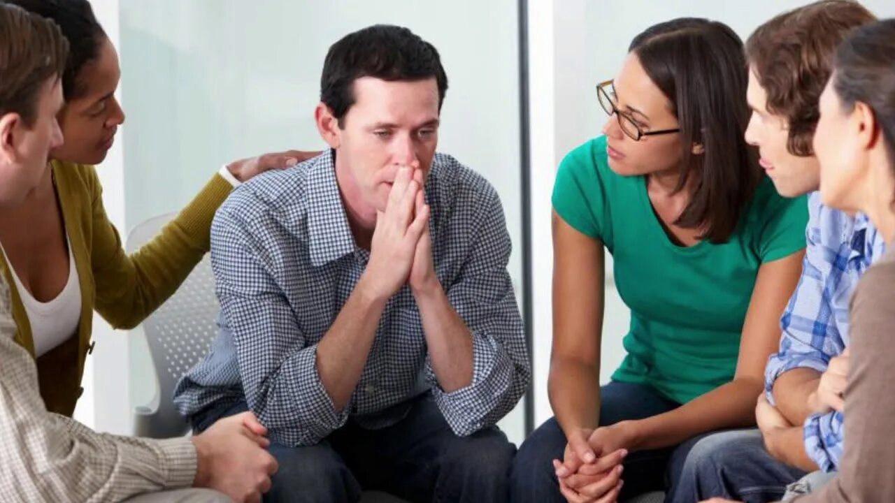 D j otybt. Люди в кафе. Общение французов. Люди в кофейне. Гармоничное общение.