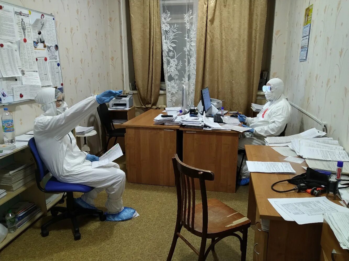 приемный покой больниц новосибирска. екатеринбург карта 1 областная больница. 2 корпус жд больницы новосибирск. приемный покой. камышин поликлиника на терешковой.