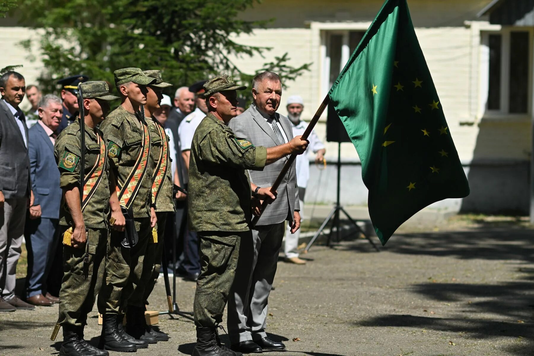 Майкоп воинские. Меркицкий военнослужащий Адыгея Майкоп. Тукаев военный Майкоп.