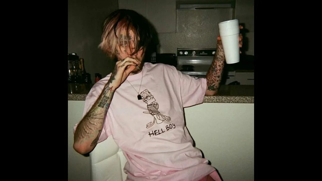 The way i see things lil. The way i see things lil peep. лил пип сидит. лил пип в 16 лет.