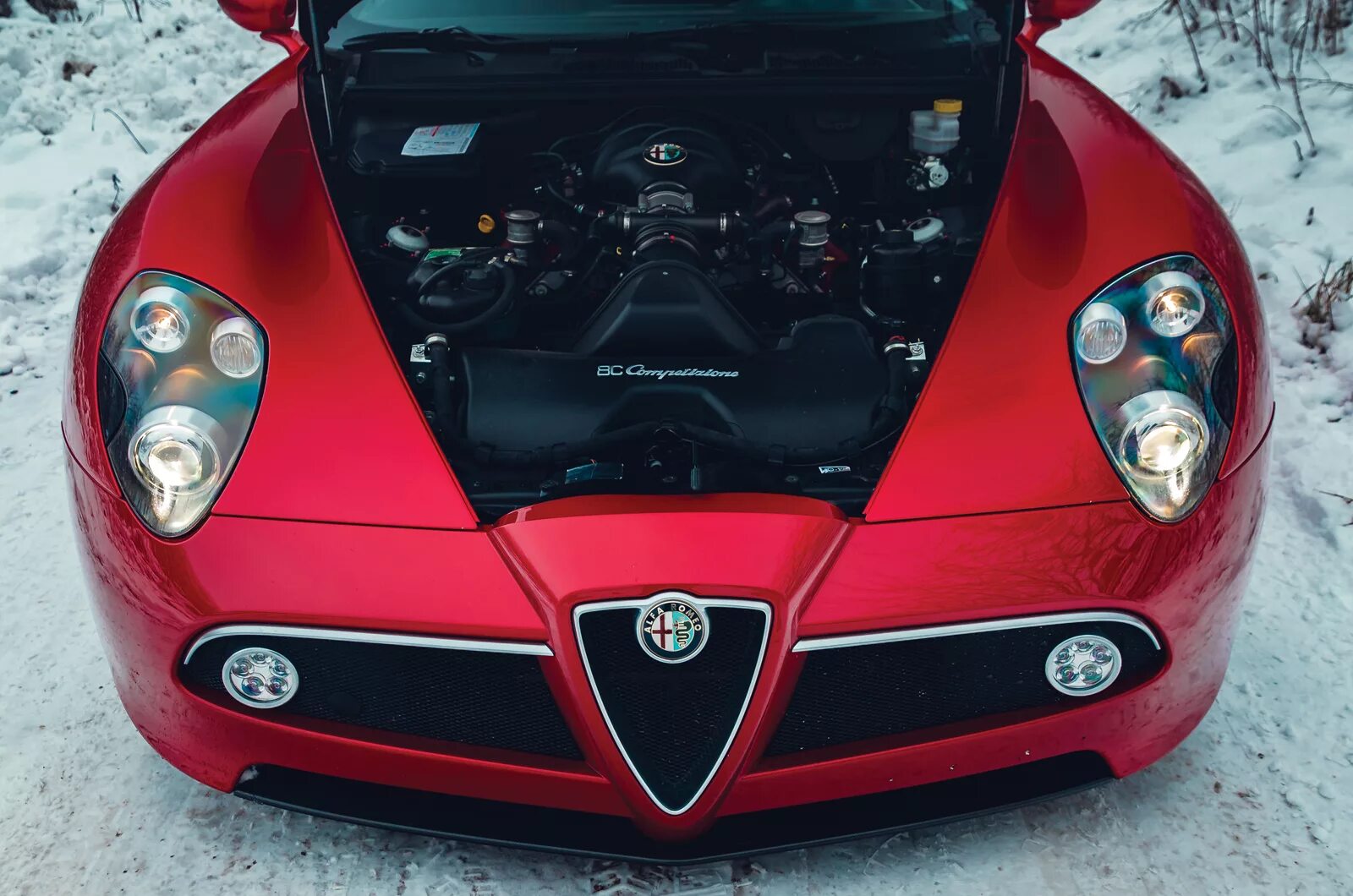 Альфа ромео авито. Alfa Romeo 8c. Альфа Ромео 8c. Альфа Ромео 8c Competizione. Alfa Romeo 8c Spider.