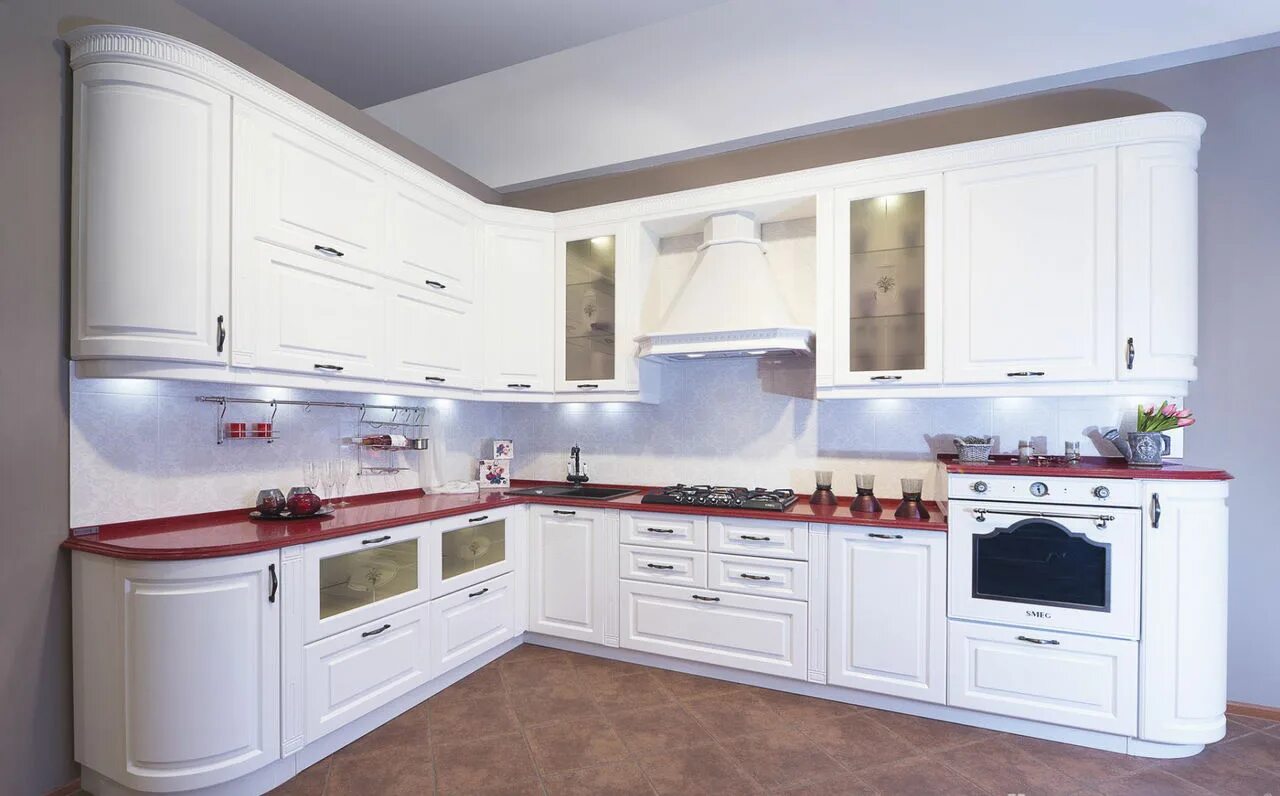 Кухня синга трия. Рейтинг кухонь по цене. Кухня плаза реал аврора. Кухонный гарнитур edelstein lino. Кухня мария кухенберг.