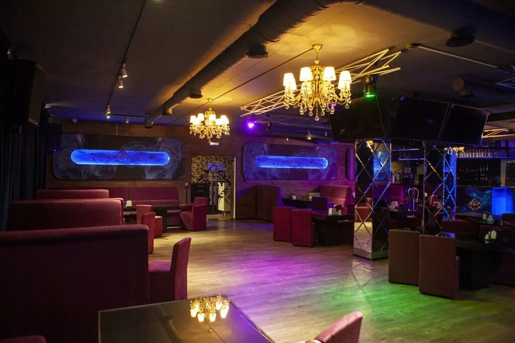 караоке 7sky санкт-петербург. клубная 7. La club пермь. дизайн караоке бара. караоке комната.