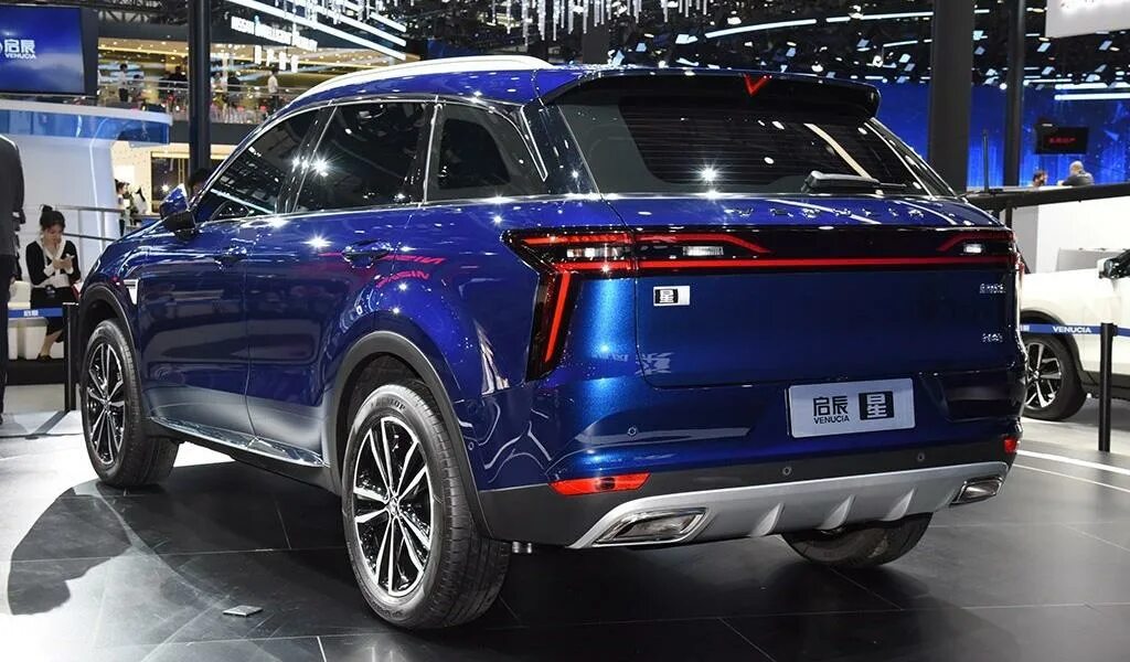 Топ лучших кроссоверов 2023. Кроссовер опель мокка 2021. Вэй автомобиль. Кроссоверы 2023 года. Opel mokka 2022.