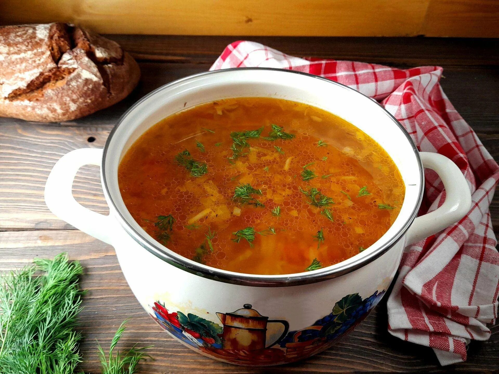 Любимый суп. Щи с говядиной. щи с говядиной и свежей капустой. секретный ингредиент для супа. самые вкусные щи в санкт-петербурге.