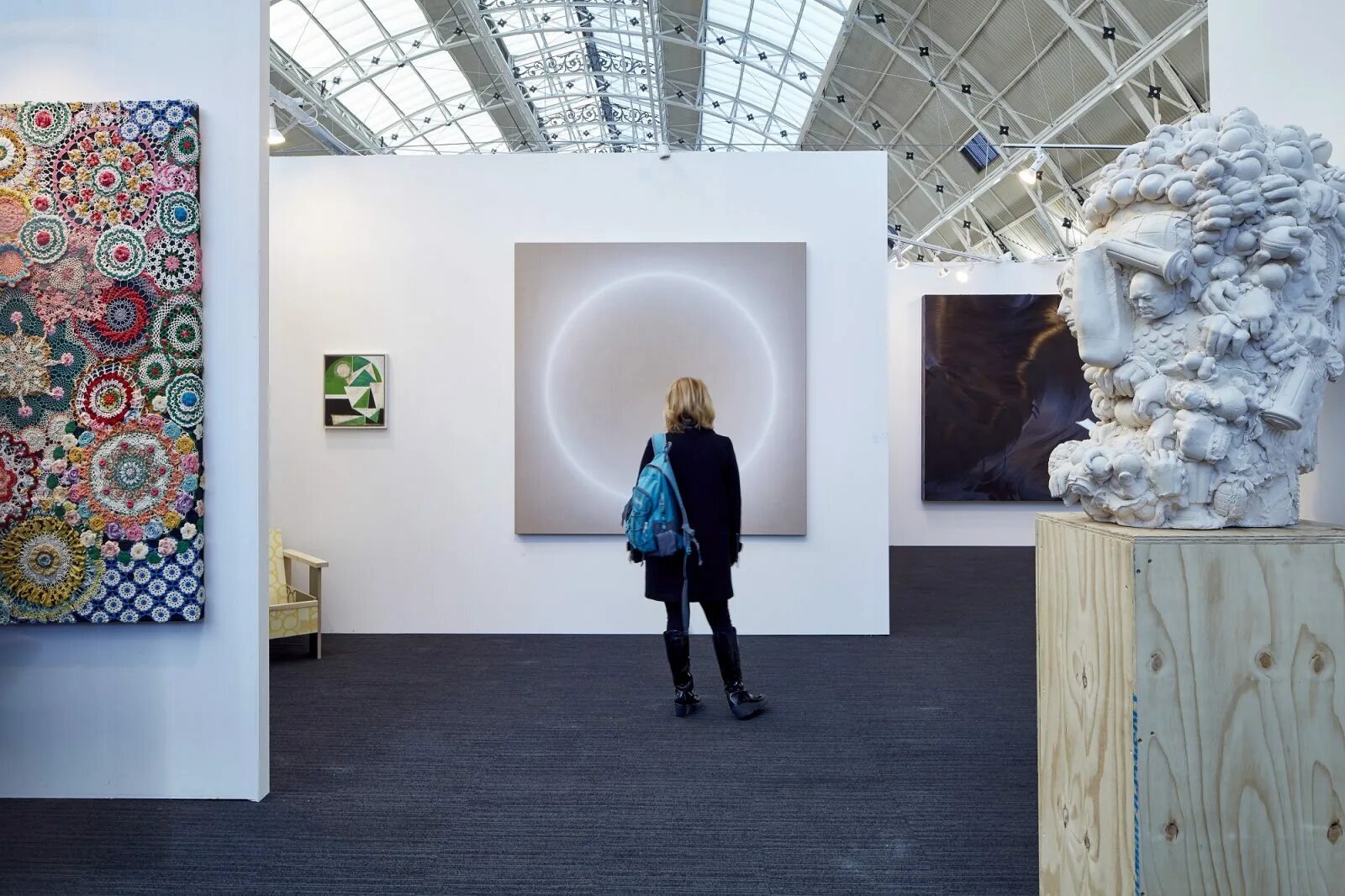 Современная выставка искусства рисунок. Выставочная нью йоркер. Базель майами выставки искусства. Арт экспо. Базель арт выставка 2021.