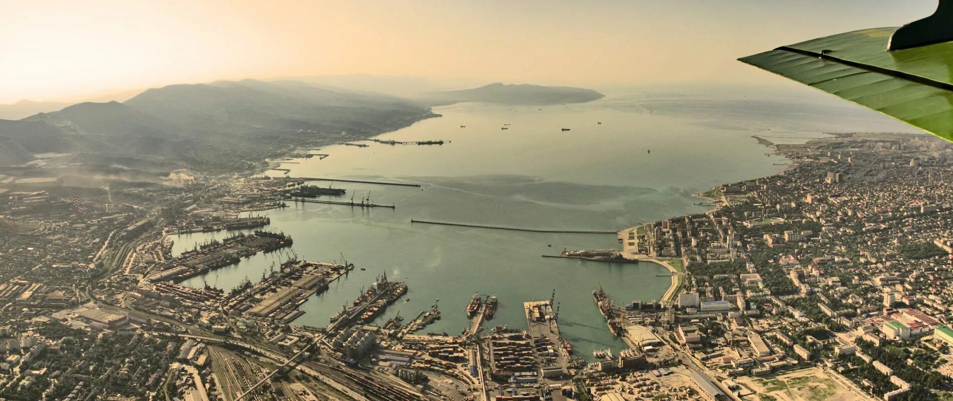 новороссийск / novorossiysk. новороссийск 4k. город новороссийск с высоты птичьего полета. сколько лет новороссийску в 2023. мой город новороссийск.