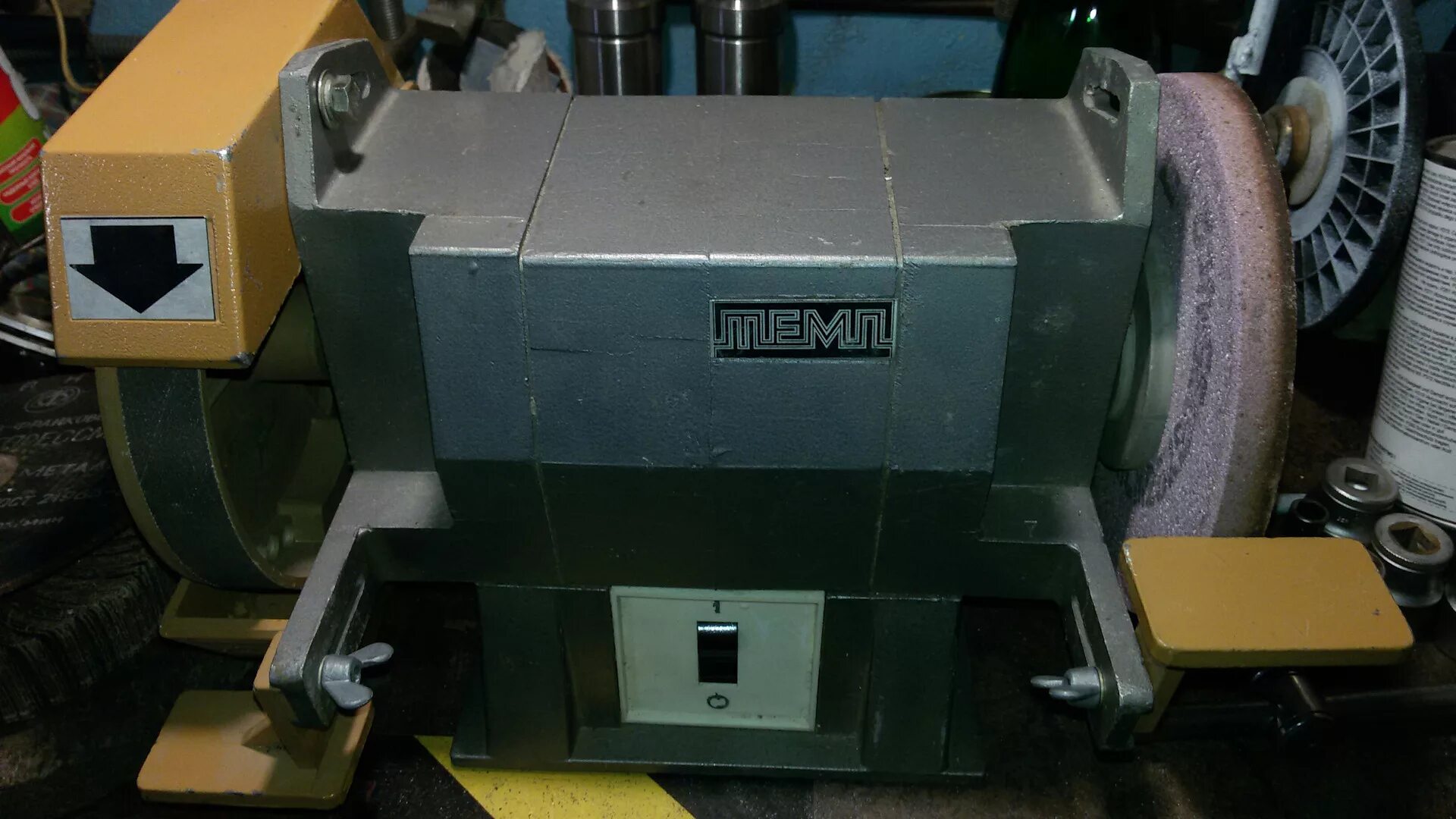 Tb300 стенд балансировочный. Точильный станок темп этб-2. Rs 125 e станок. Темп станки. Наждачный станок темп.