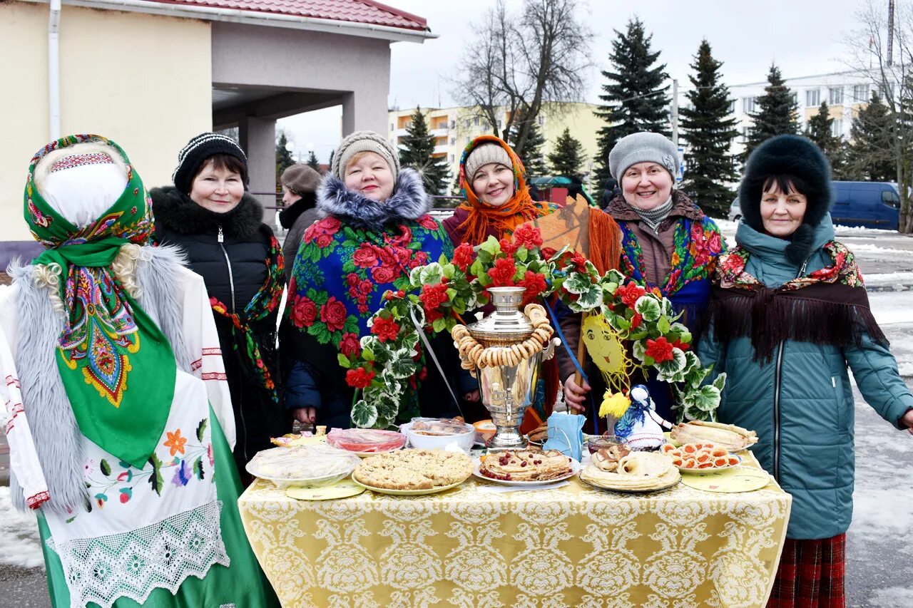 металлиди почемучка ноты. ноты почемучки почемучки любознательный народ. песня про елку. произведения корнея ивановича чуковского муха-цокотуха. стих угостите даму сигаретой.