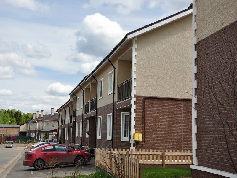 Кп зеленый. Зеленый мыс мытищи. Кп зеленый город. Зеленый поселок десна коттеджный поселок дом. Десна 2 поселок.