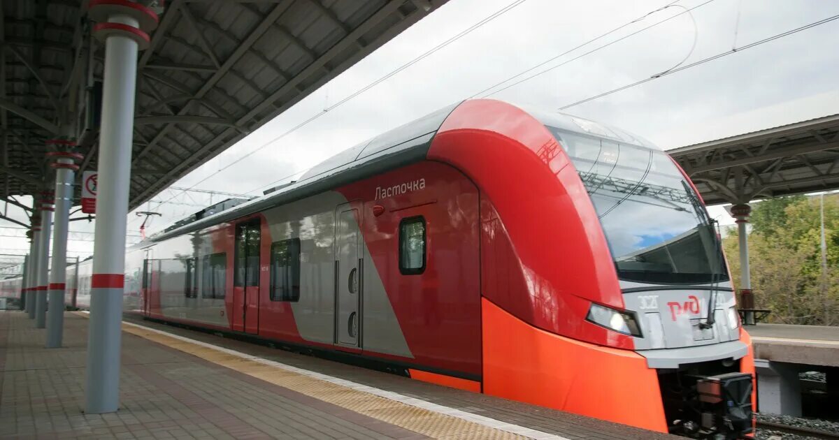 For the first time Russia launches the two-decker electric train on the Moscow C