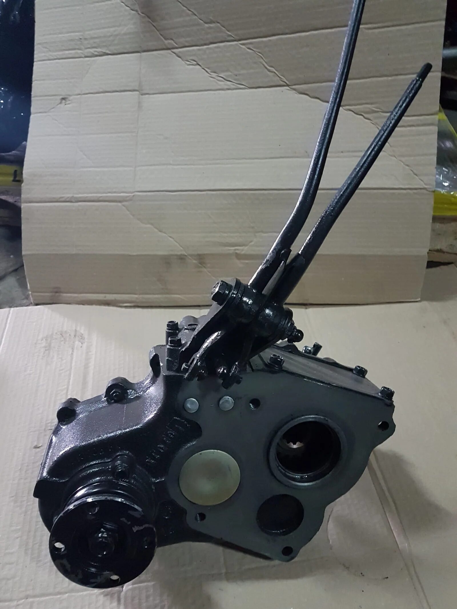 Раздаточная коробка (косозубая) уаз 469. Раздатка уаз 469. Раздаточная коробка уаз 469. Раздатка уаз 452. Кпп и раздатка уаз 469.