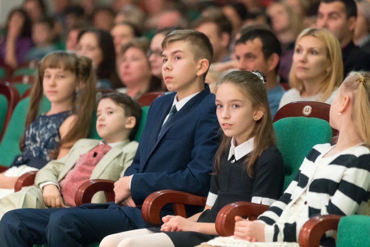 Юные дарования псков. Вручили премию юные дарования Псковщины. Молодые дарования. Молодые дарования России Псков.