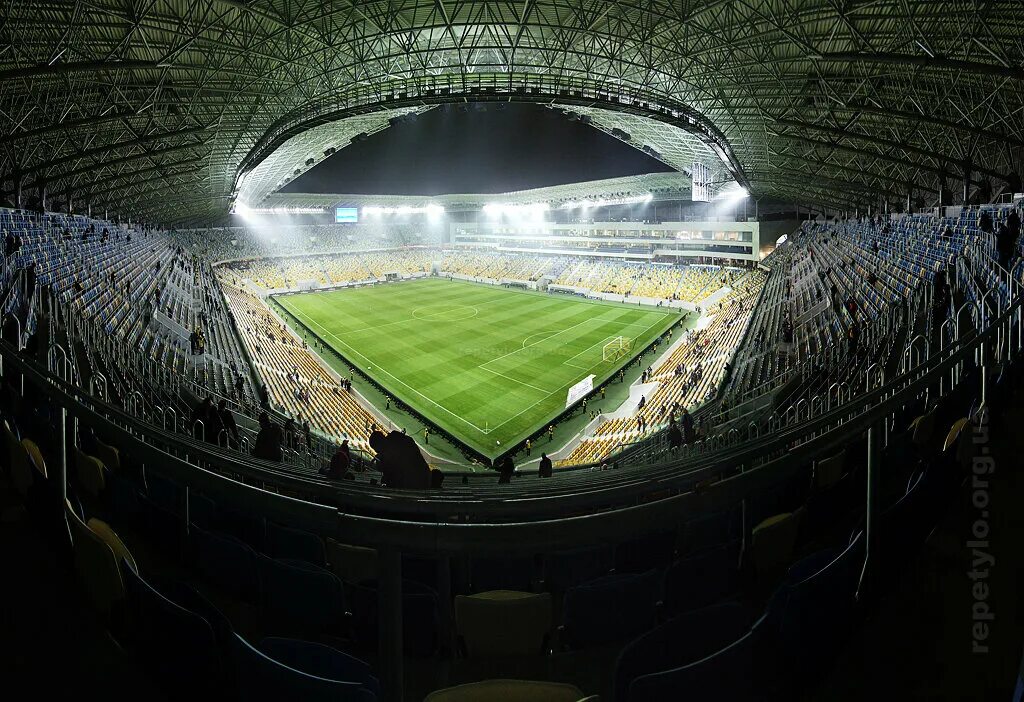 Стадион Львов Арена. Львов Арена евро 2012. Стадион ФК рух. Ukraina Stadium Карпаты Львов Украина футбольный стадион. Стадион арена львов