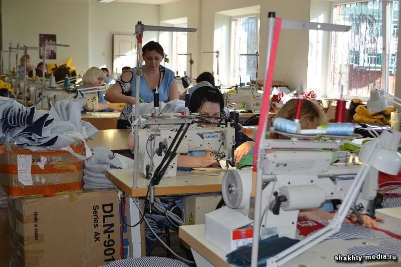 комбинат рабочей одежды уфа. швейная фабрика березники. швейные фабрики шахты. швейная фабрика г шахты бтк групп. швейные фабрики шахты.