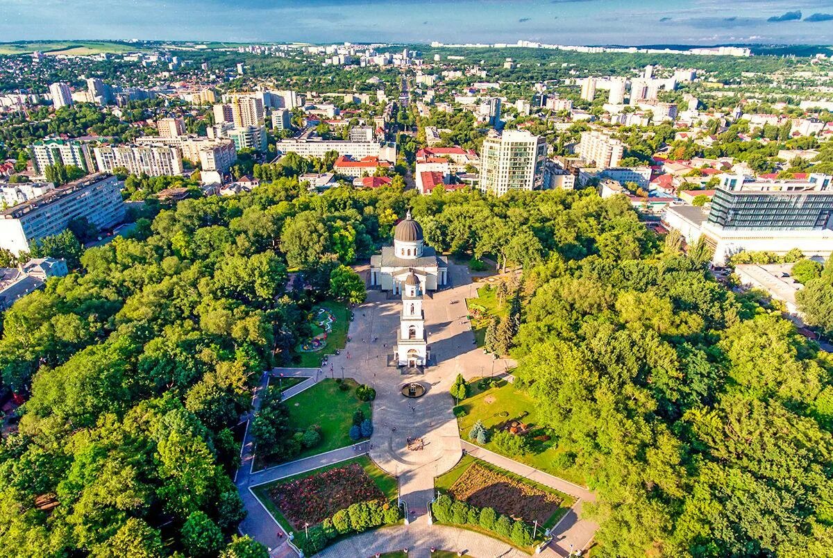 Кишинев республика молдова. Кишинев. Молдавия столица. Молдавия столица Кишинев центр. Город в Молдове Чисинау.