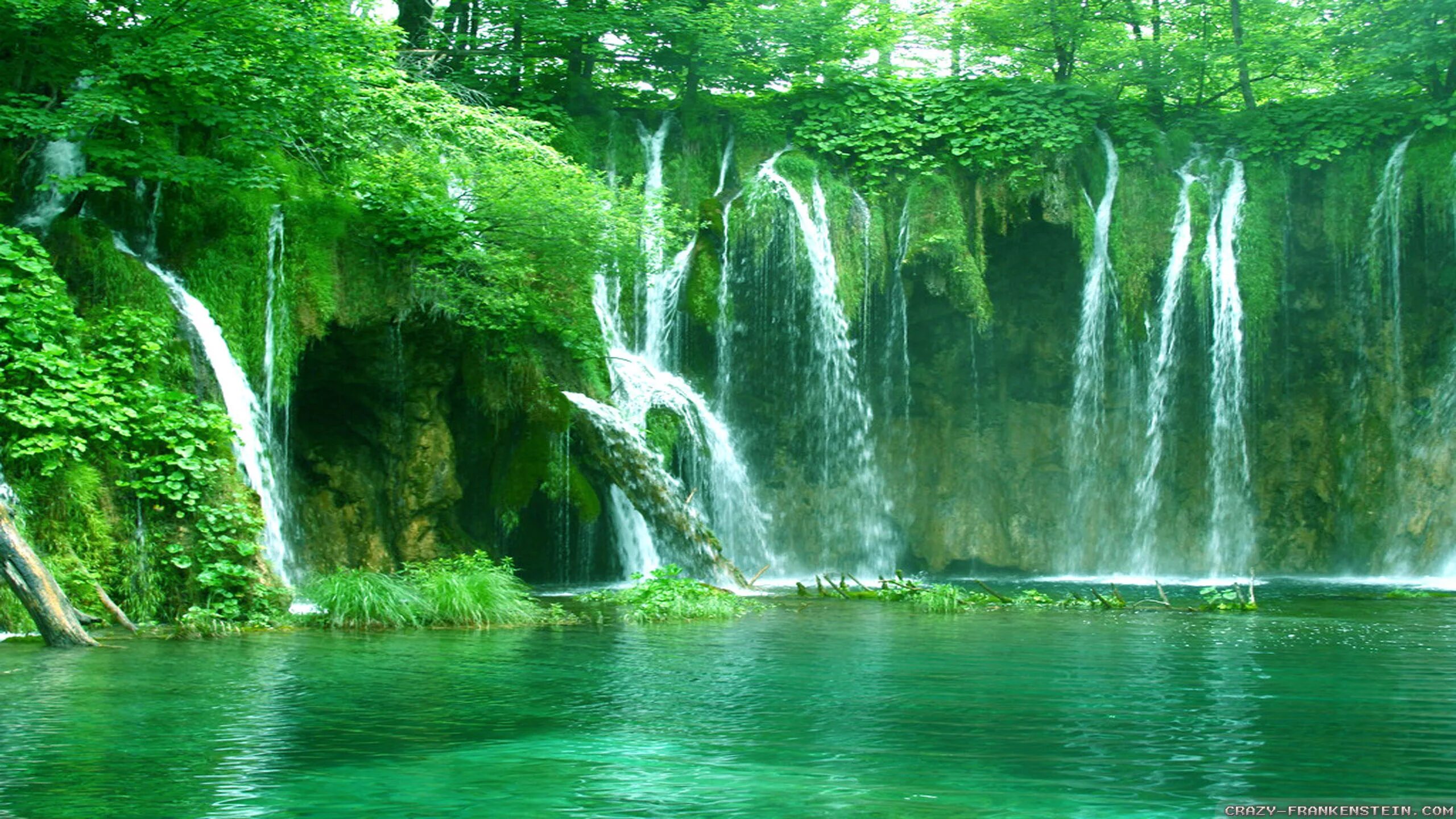 Красивые водопады. Живая природа водопады. Водопад красивый зеленый. Картинки на рабочий стол водопад. Установить на экране природу