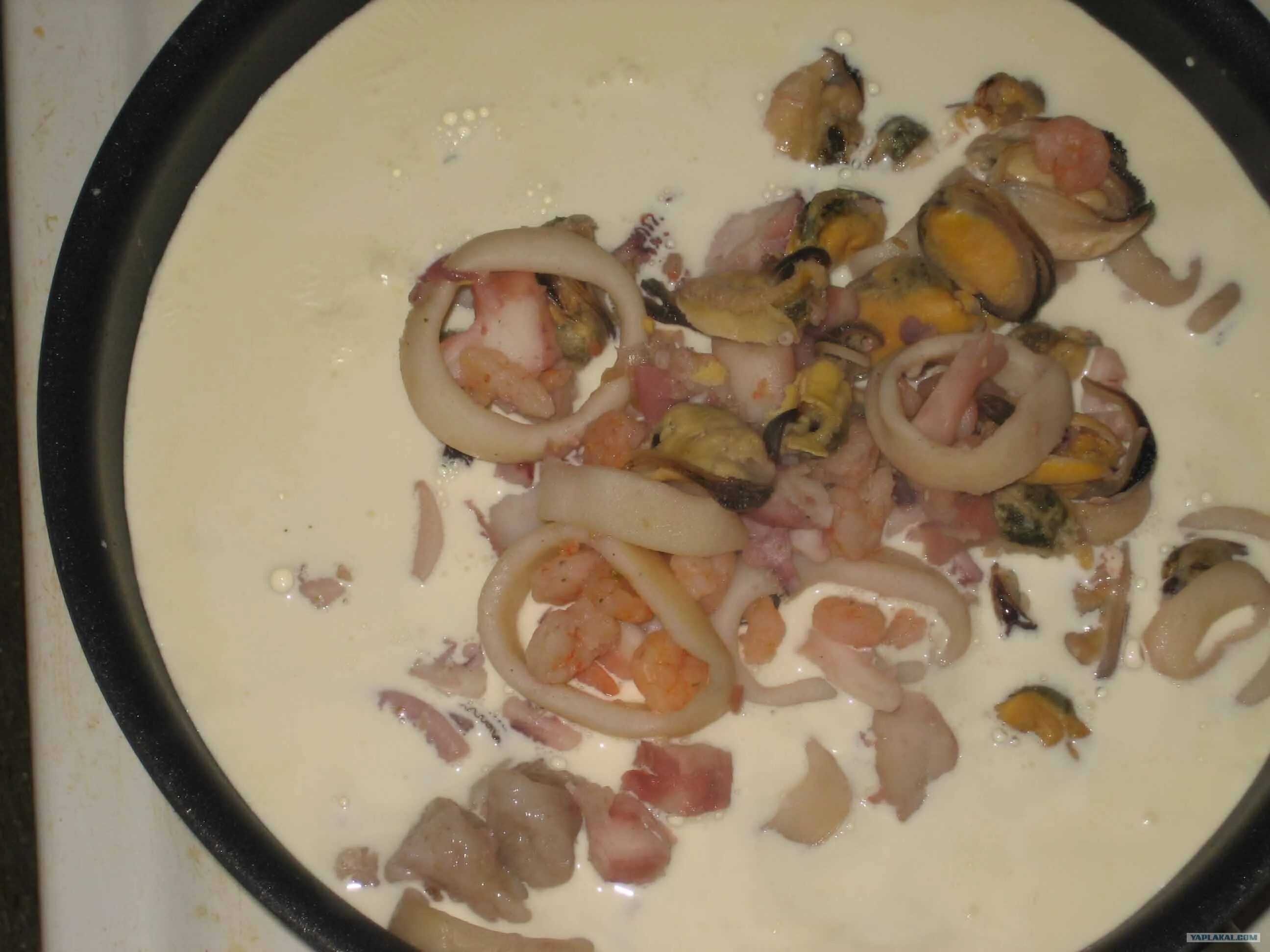 морской коктейль жареный на сковороде. морской коктейль тушеный. морской коктейль в сливочном соусе. морской коктейль замороженный со сливками. морской коктейль жареный на сковороде.