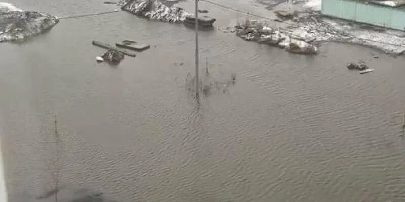 Наводнение в орле. Орел затопило. Потоп в Орле. Паводок в Орле.