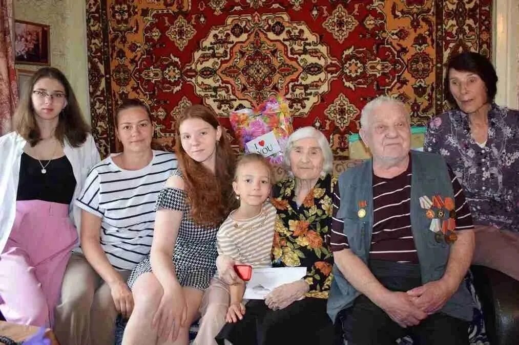 Ветеран юбилей. Заречье 95 лет