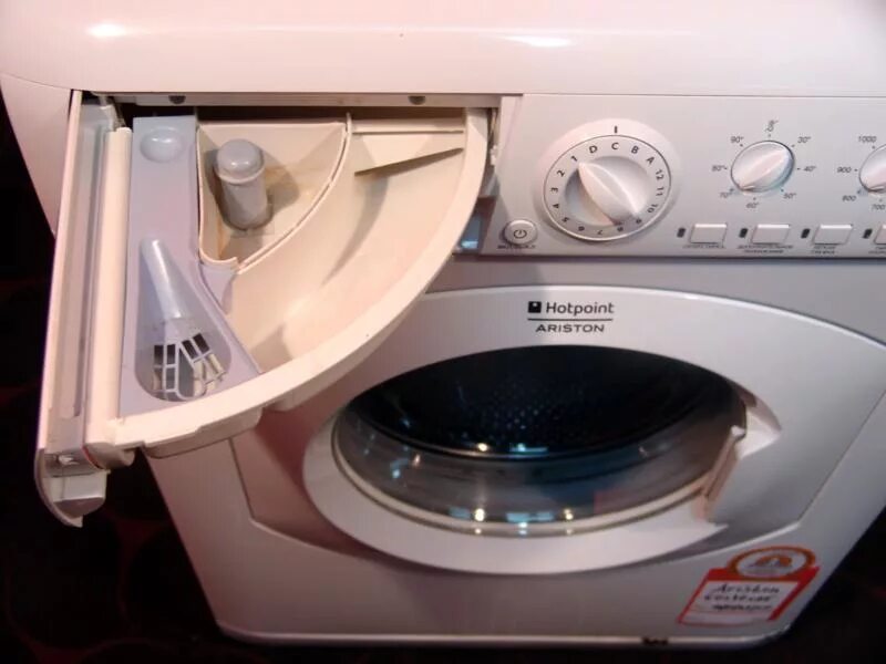 Hotpoint ariston arsl 105. Машинка Аристон arsl105.. Стиральная машина Аристон ARSL 105. Машинка Хотпоинт Аристон Арсл 105. Аристон стиральная машина 5кг arsl105.