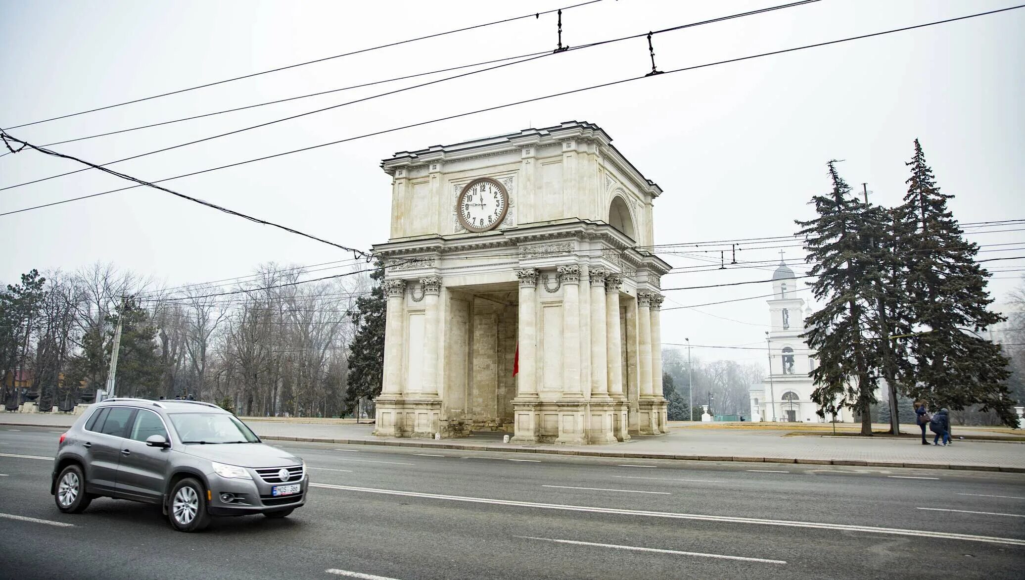 Триумфальная арка Кишинев. Погода в Кишинев Молдова. Moldova. Погода в Молдове на 14 дней в Кишиневе.