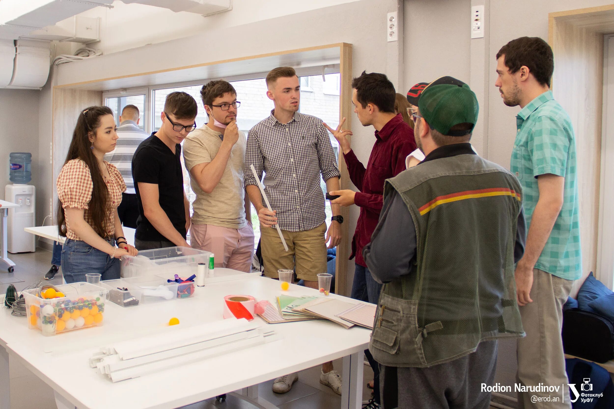 Студенты стартапы. Стажировка за рубежом. Проект стартап студентам. Старт тап. Стартап идеи для студентов.