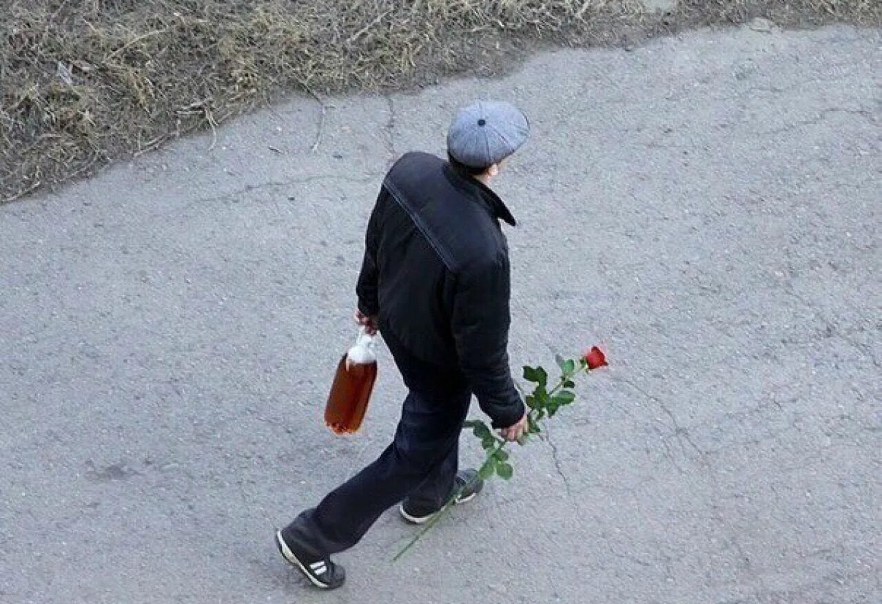 Полюбому