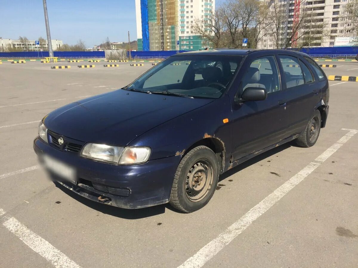 Nissan Almera 1997 хэтчбек. Ниссан Альмера хэтчбек 1997. Ниссан Альмера 1997 года хэтчбек. Nissan Almera n15 хэтчбек.