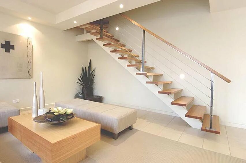 Как попасть на второй этаж. Одномаршевая лестница на второй этаж. Современная деревянная лестница. Лестница в интерьере. Лестница в доме в современном стиле.
