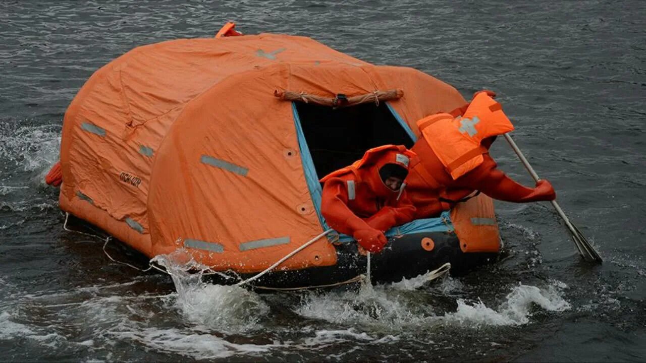 Спасательный плот на судне. Спасательный плот ПСН-10. Морской спасательный плот ПСН-12мк. ПСМ 10 спасательный плот. Спасательный плот ПСН-10 М.