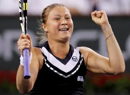 Күйеуі жоқ кезде әйелінің порно видеосы