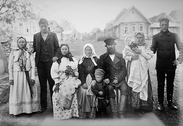 Старые семейные традиции