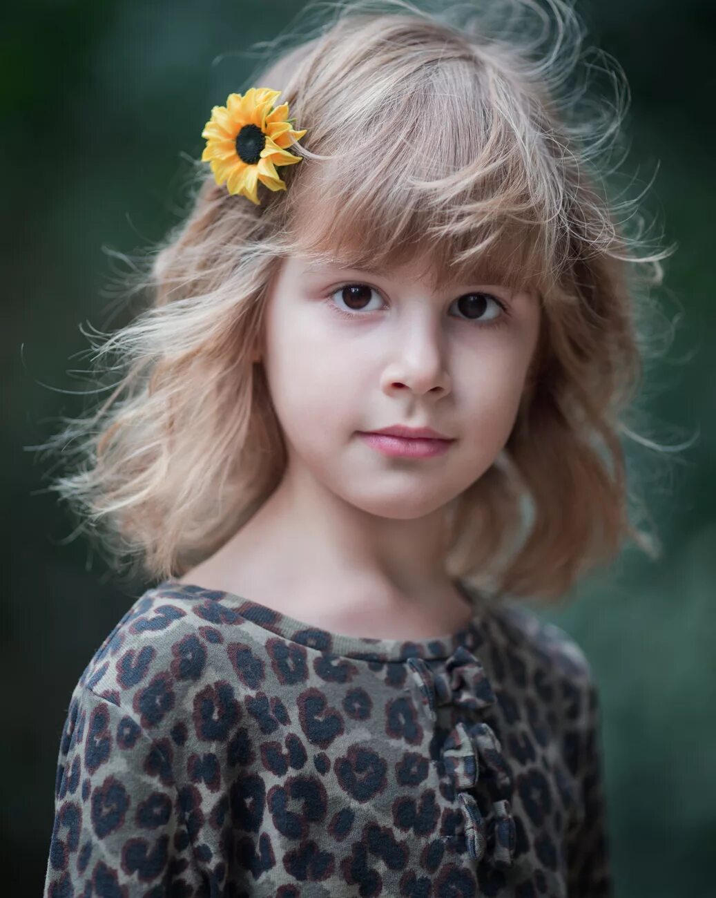 бяшаи оля рисунок. девочка оля мечтает. девочку олю хочу. девочка оля фото. картинка оли девушка.