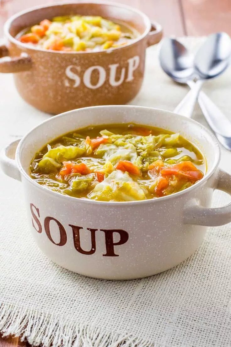 Good soup. Тарелка Soup. Тарелка с надписью суп. Тарелка для супа с надписью Soup. Суповая тарелка с супом.