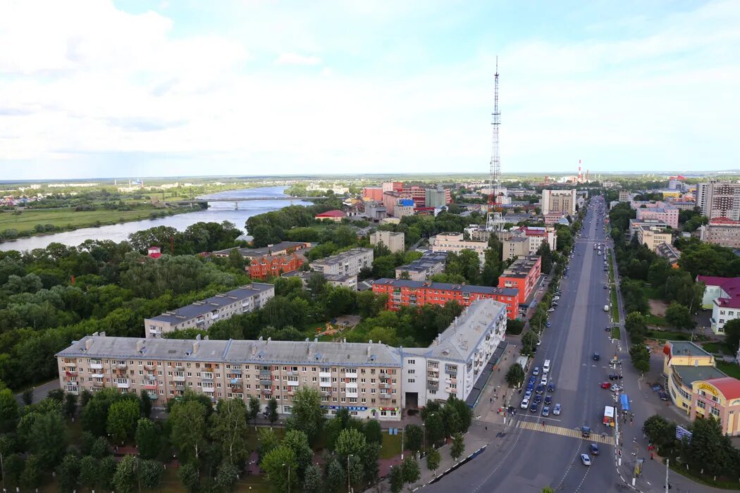 В твери где можно сдавать. Панорама Тверь смотровая площадка. Обзорная площадка панорама Тверь. Тверь бизнес центр Тверь. Бизнес центр панорама Тверь.