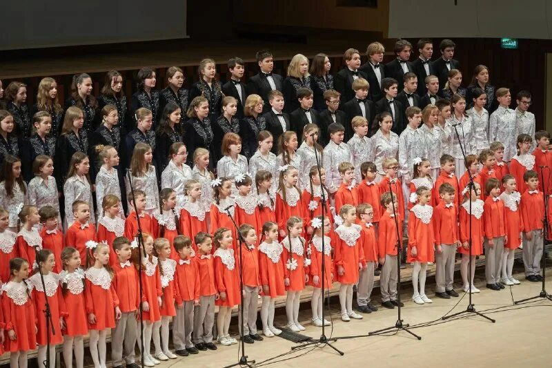 старший хор веснянка. косая гора детский хор солнышко. веснянка хоровая студия старший хор. хор- коллектив. хор солнышко косая гора.