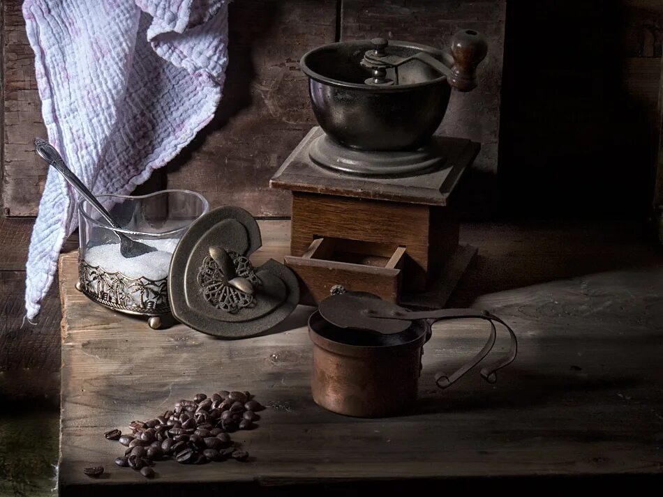 чайник для варки кофе. предметы для кофе. кофейные предметы. кофейные вещи. бежевые вещи эстетика.