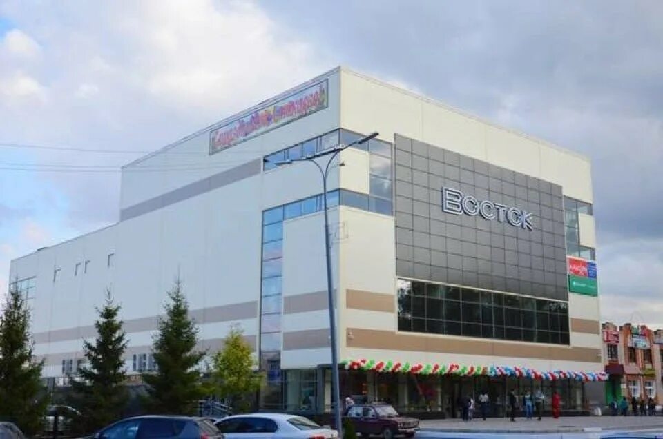 От "Восток Молл" к "ТЦ Перец": Смена Названия Торгового Центра на Пирогова Казал